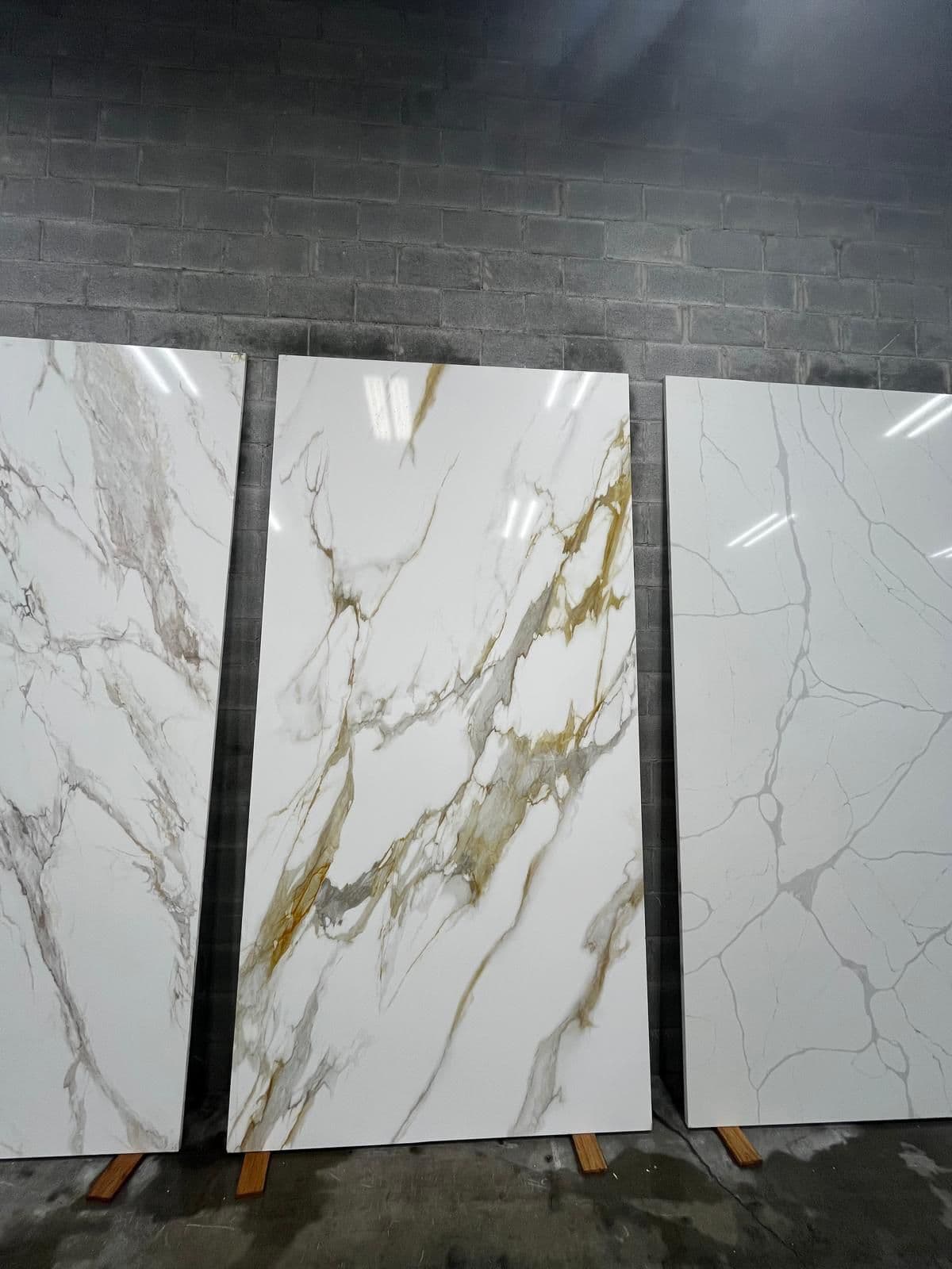Quartz slab in stock at the workshop, photo 32