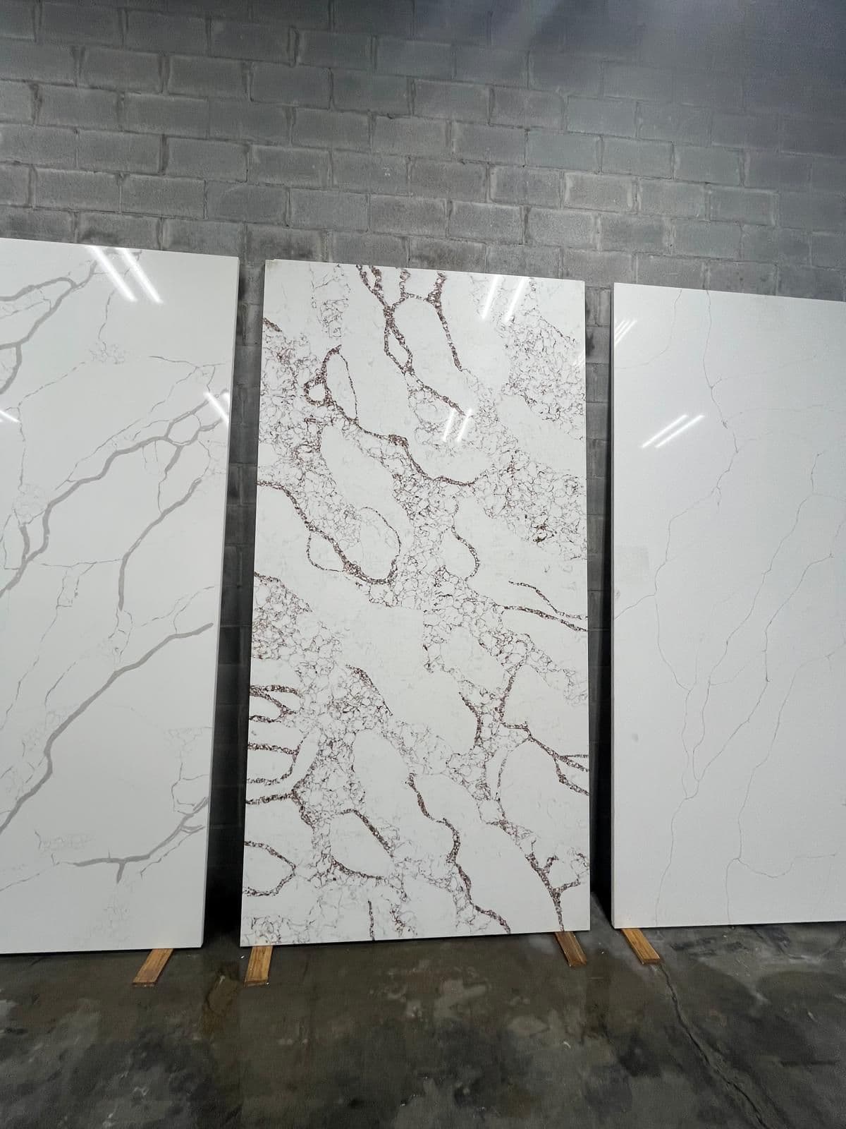 Quartz slab in stock at the workshop, photo 42